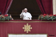 Pope at Urbi et Orbi : Christmas invites us to dialogue, unity, peace